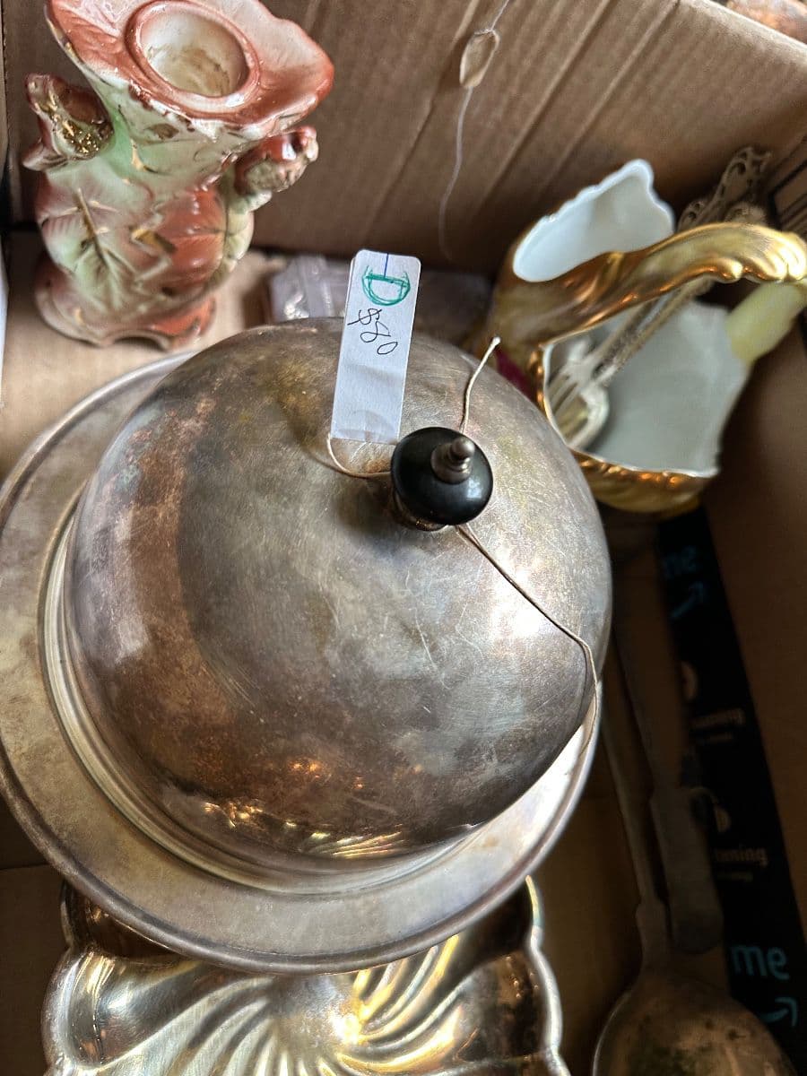 Summer place estate sale photo 6
