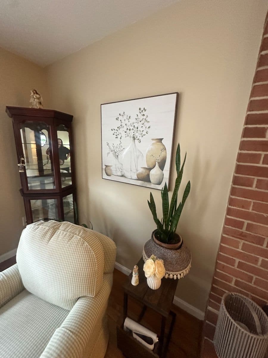 Estate sale photo 8