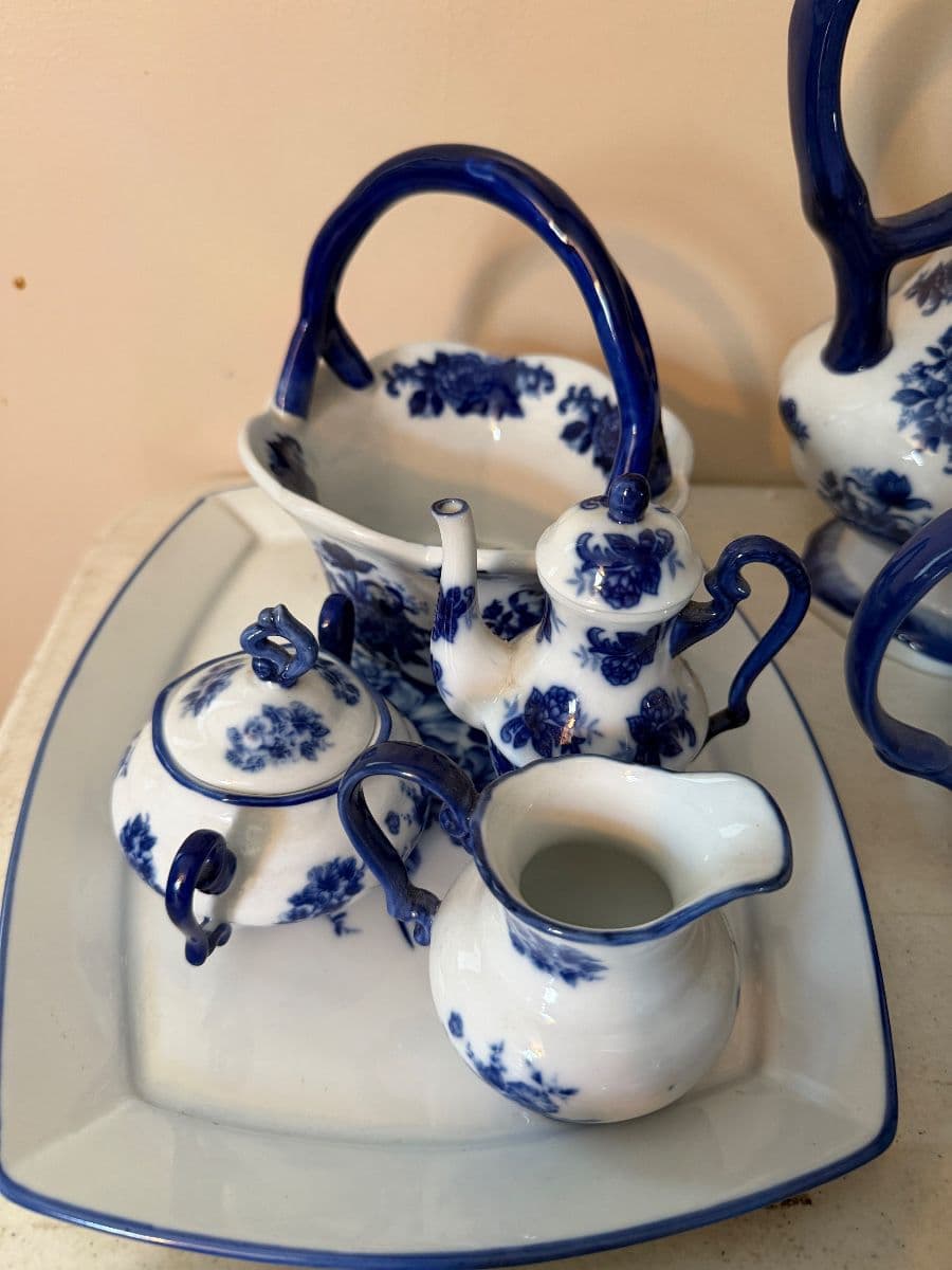 Vintage Glass, Pyrex, Collectibles, Furniture & Estate Treasures~PICKER'S SALE photo 2