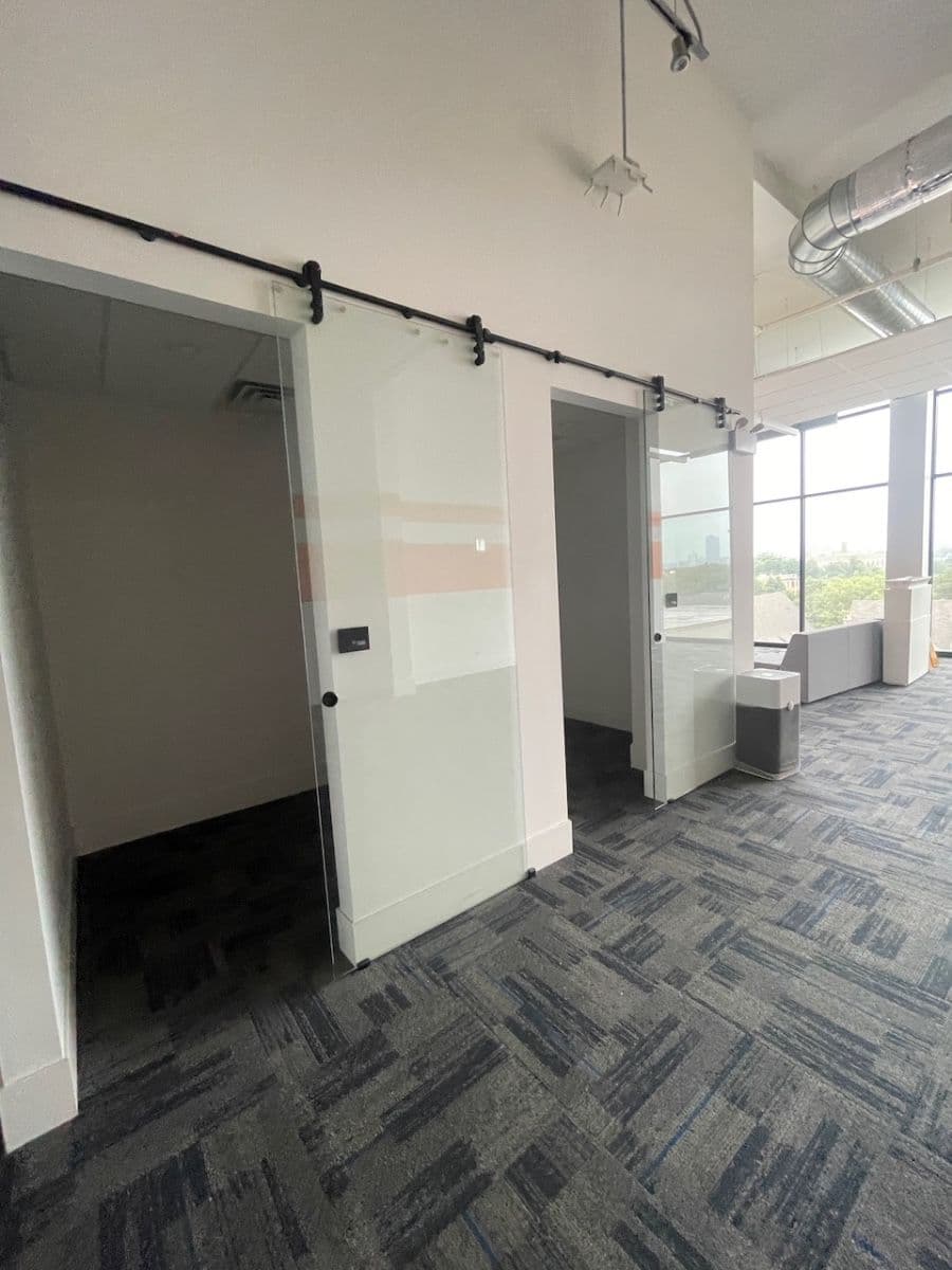 Chicago Ravenswood Renovation Sale photo 5