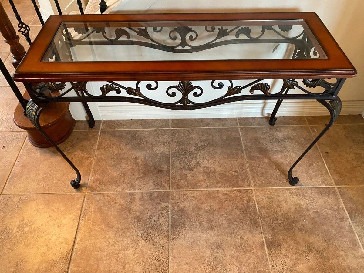 Premier Estate Sales at Waterside Estates-Fine Furnishings, Home Essentials photo 10