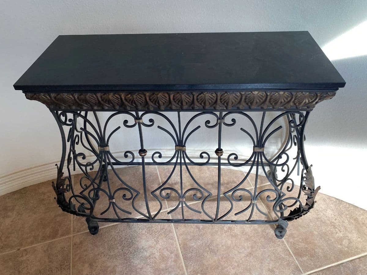 Premier Estate Sales at Waterside Estates-Fine Furnishings, Home Essentials photo 12
