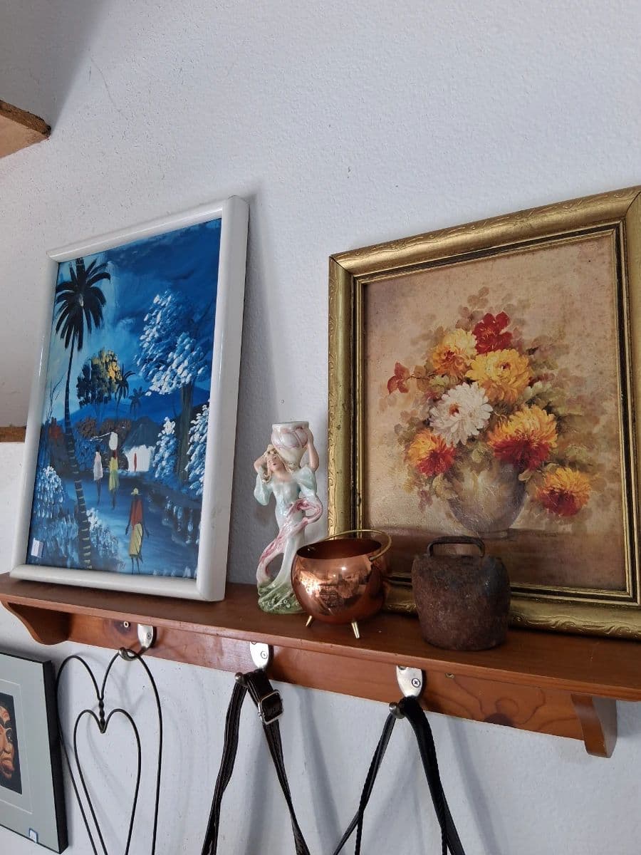 Awesome Estate in Keizer Oregon Antique art and treasures!! photo 12
