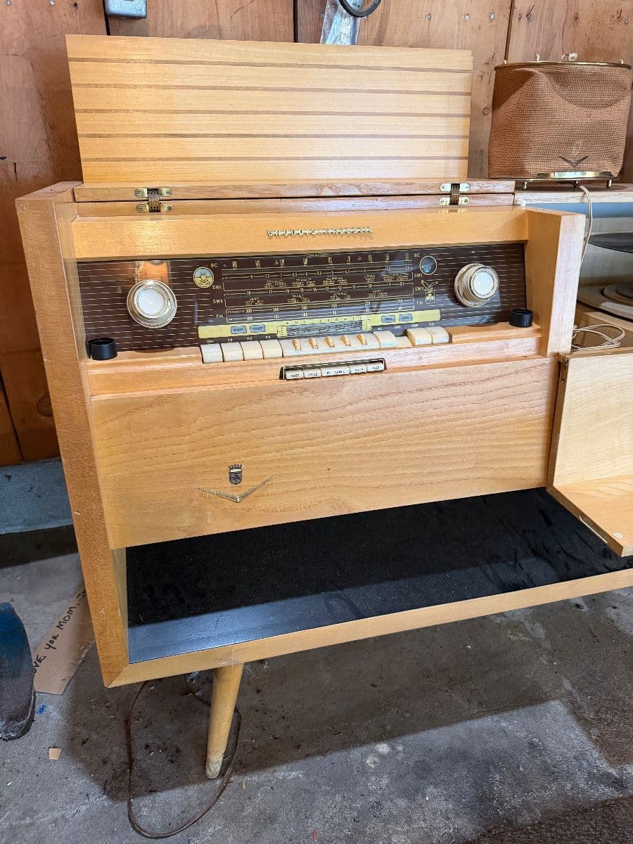Broadview Heights Estate Sale photo 6