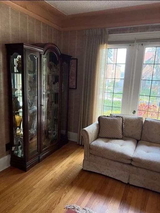 Detroit Estate Sale photo 10