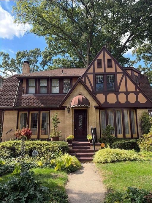 Detroit Estate Sale photo 1