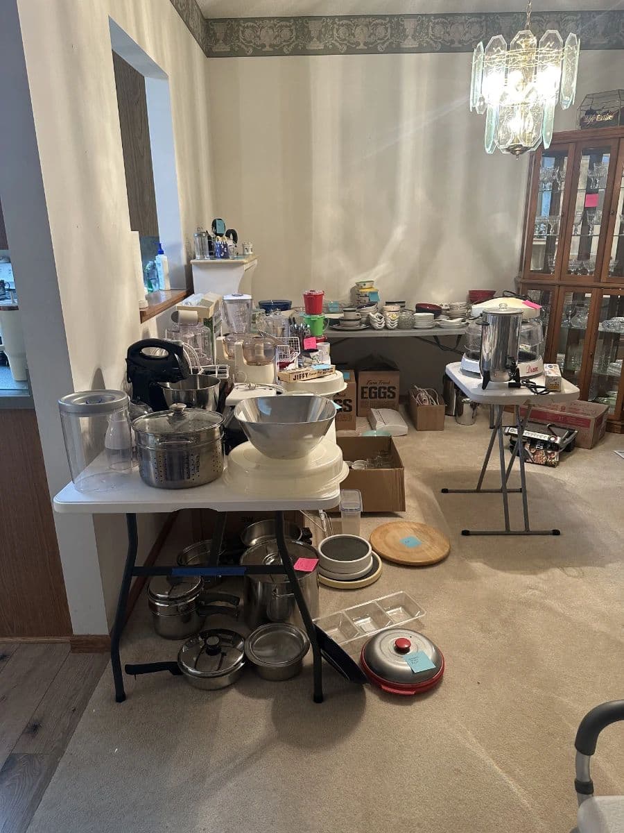 Lakeville Family Estate sale photo 2