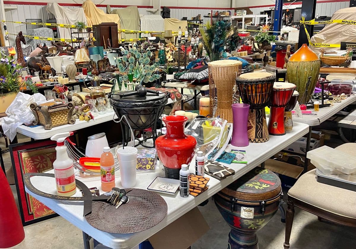 HICKORY ESTATE TAG SALE BY PAMELA THURS SEPT 24TH FRIDAY SEPT 25TH photo 9