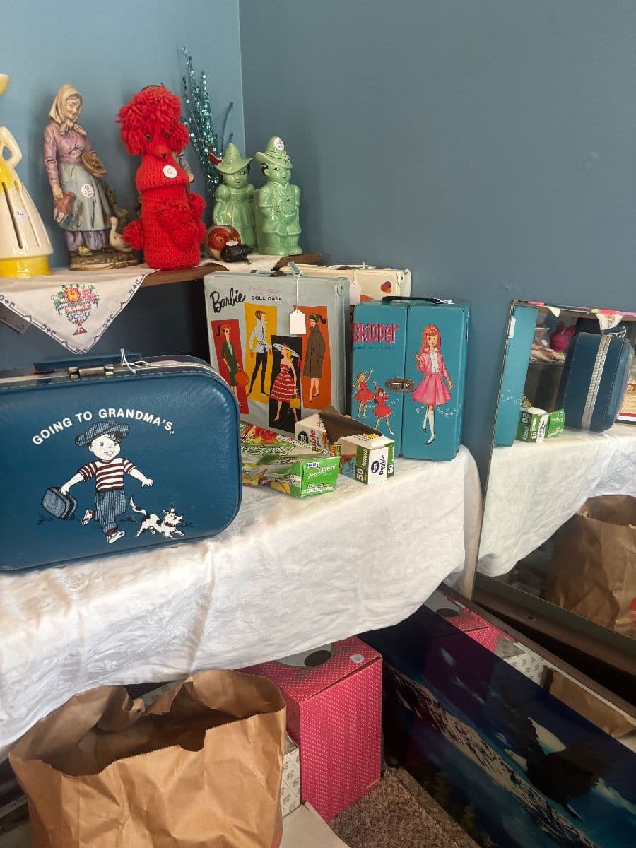 Moving Estate Sale photo 8