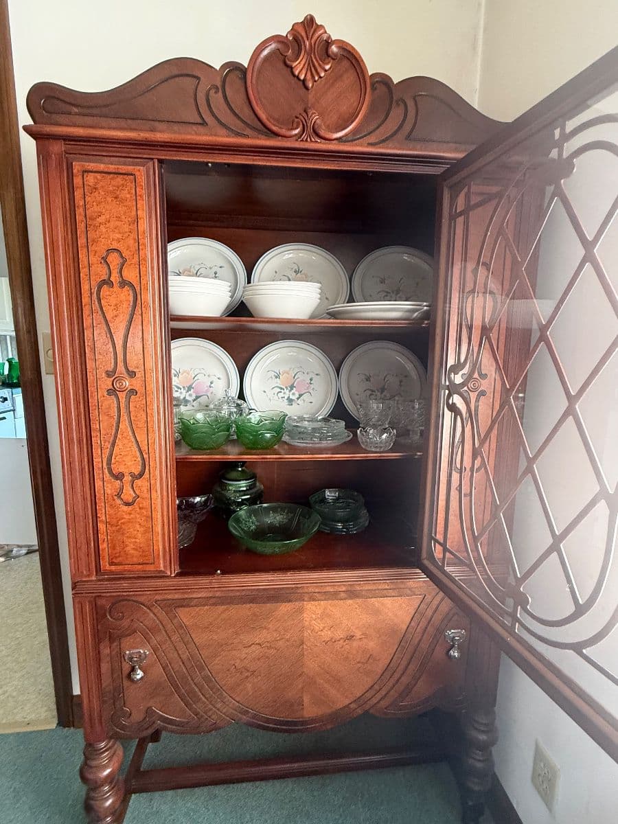 Miller Estate Sale (deceased) photo 2