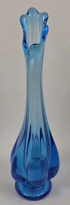 Art Glass, Militaria, Sports Memorabilia, & More Online Only photo 6