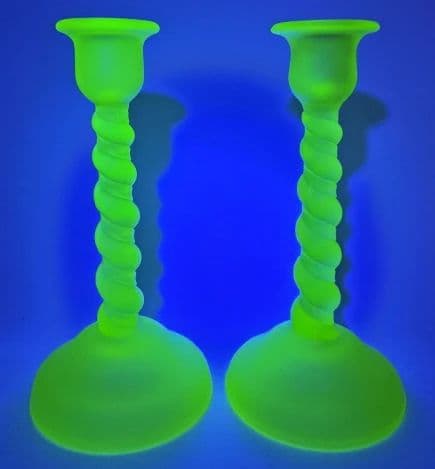 Art Glass, Militaria, Sports Memorabilia, & More Online Only photo 11