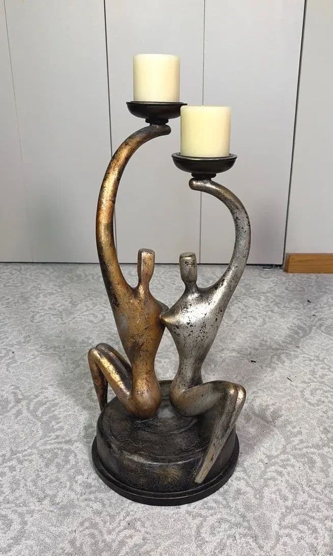 CTBIDS Fashion, Art & Fine Furnishings in Mt. Adams Online Auction - Ends 9/23! photo 7