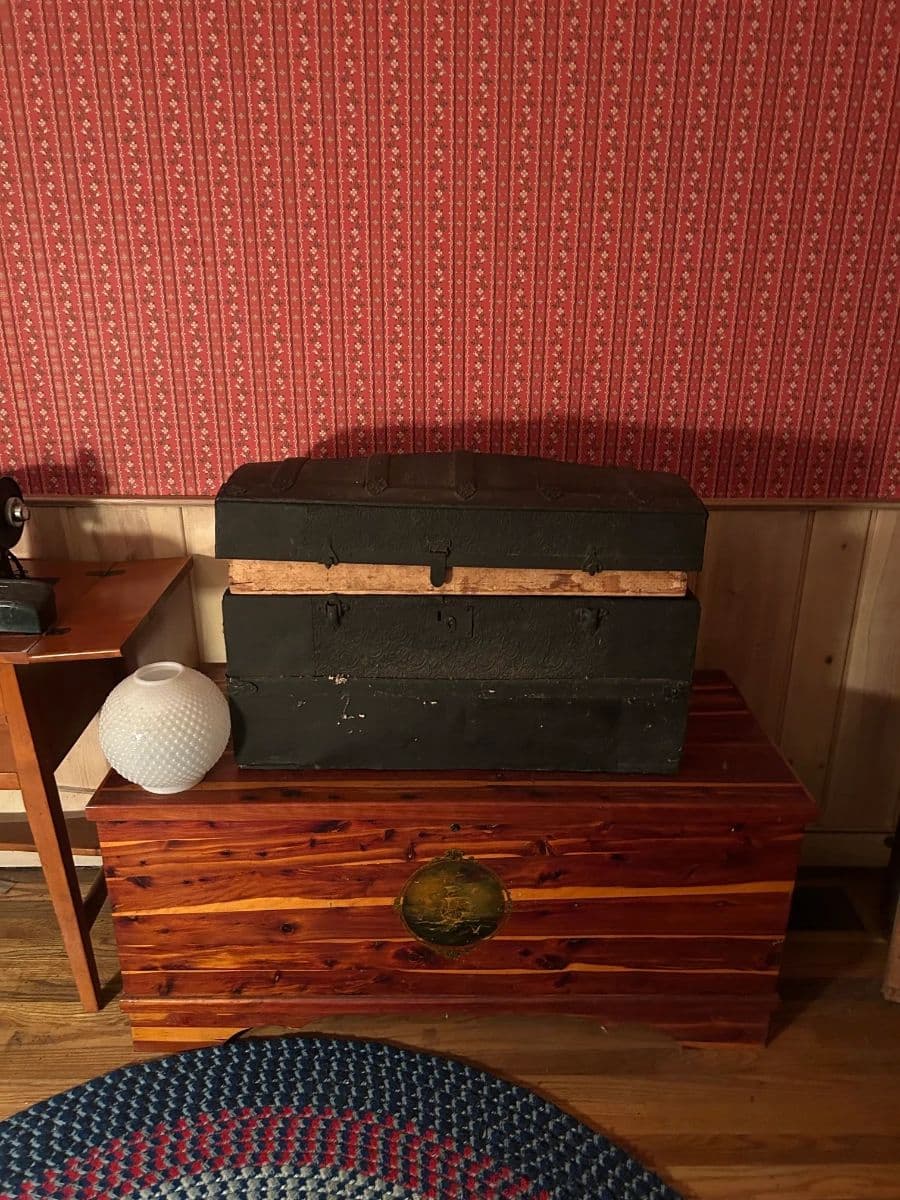 Primitives & Antiques Estate Sale! photo 5
