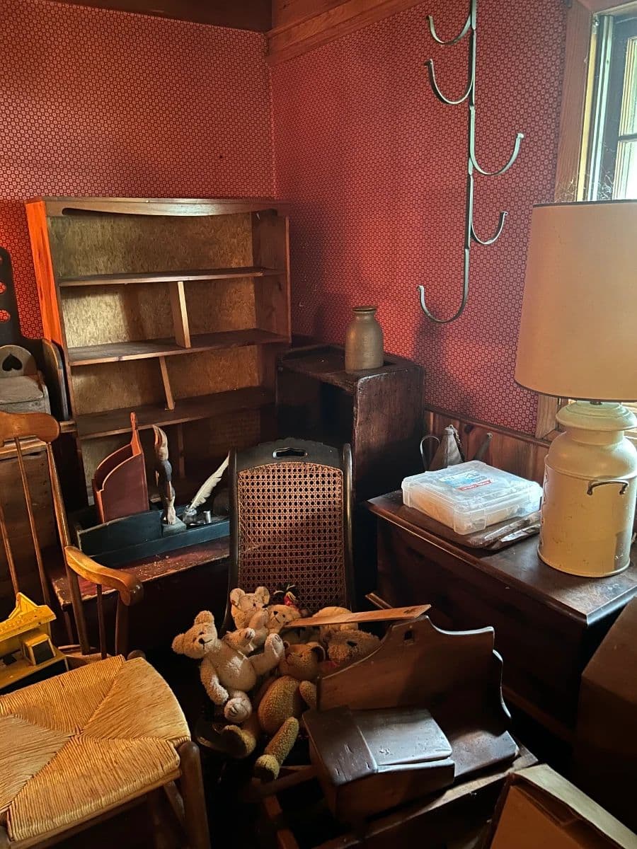 Primitives & Antiques Estate Sale! photo 9