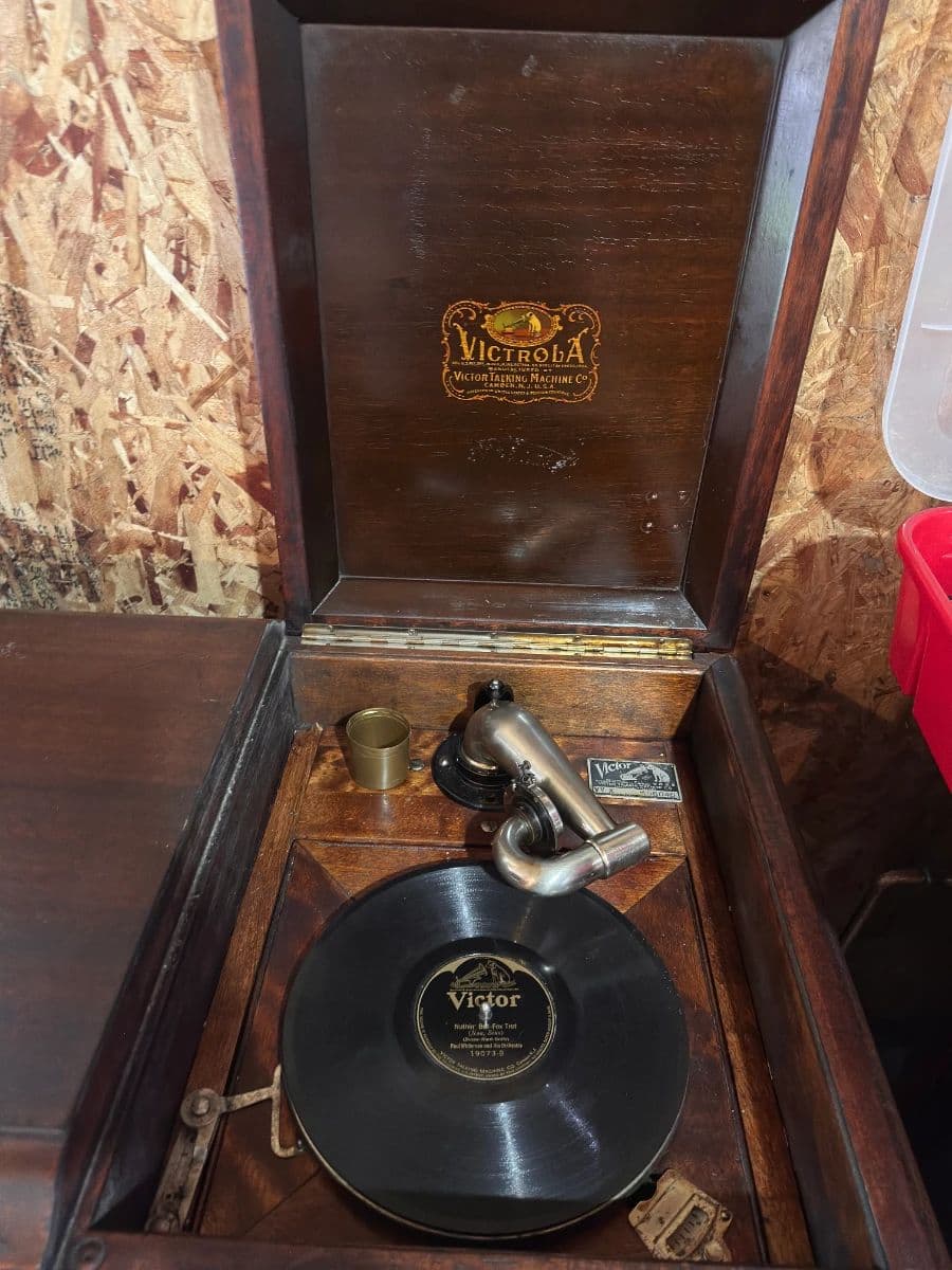 Oriskany Falls Estate Sale photo 12