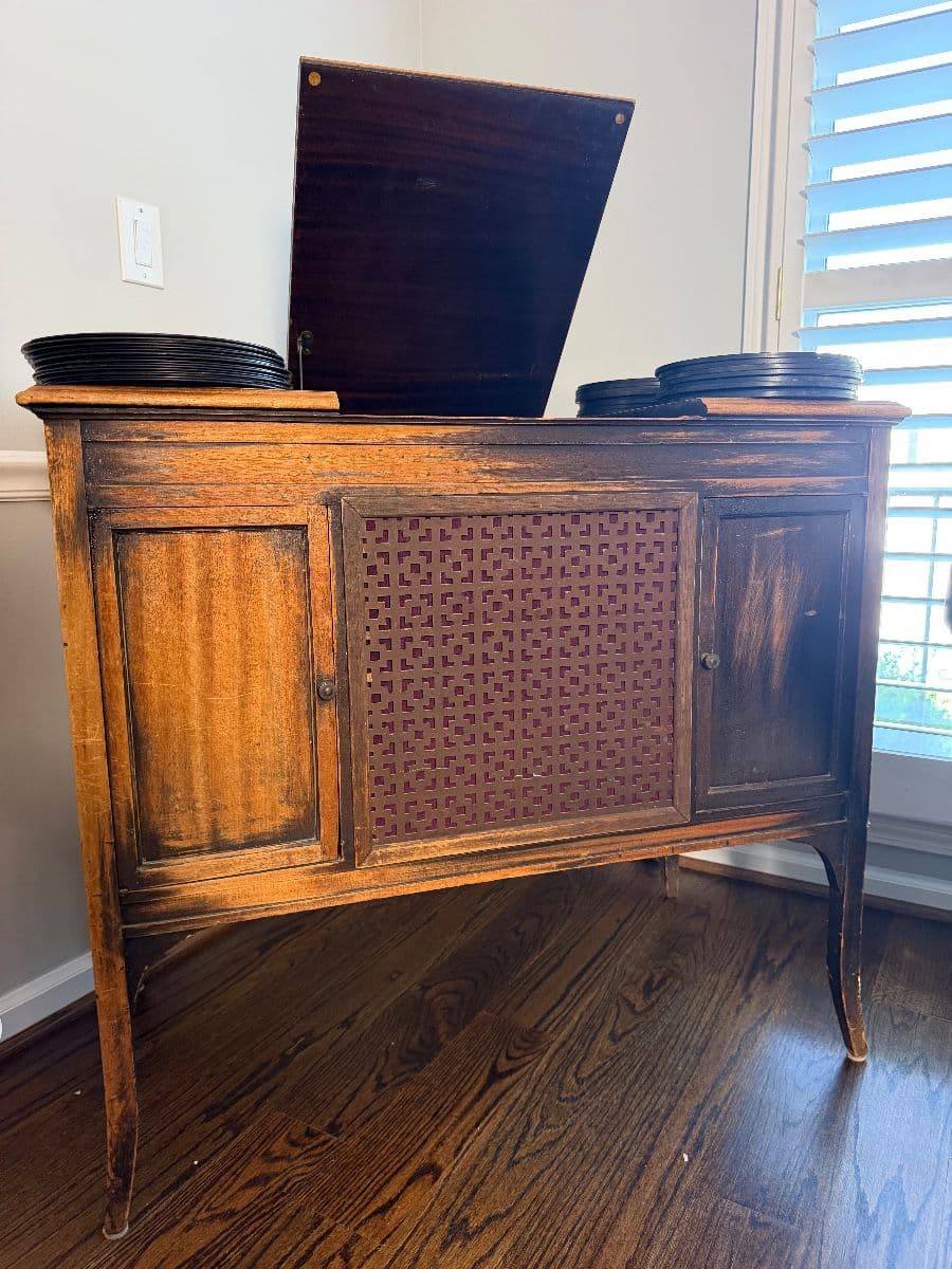 Marietta Estate Sale photo 10