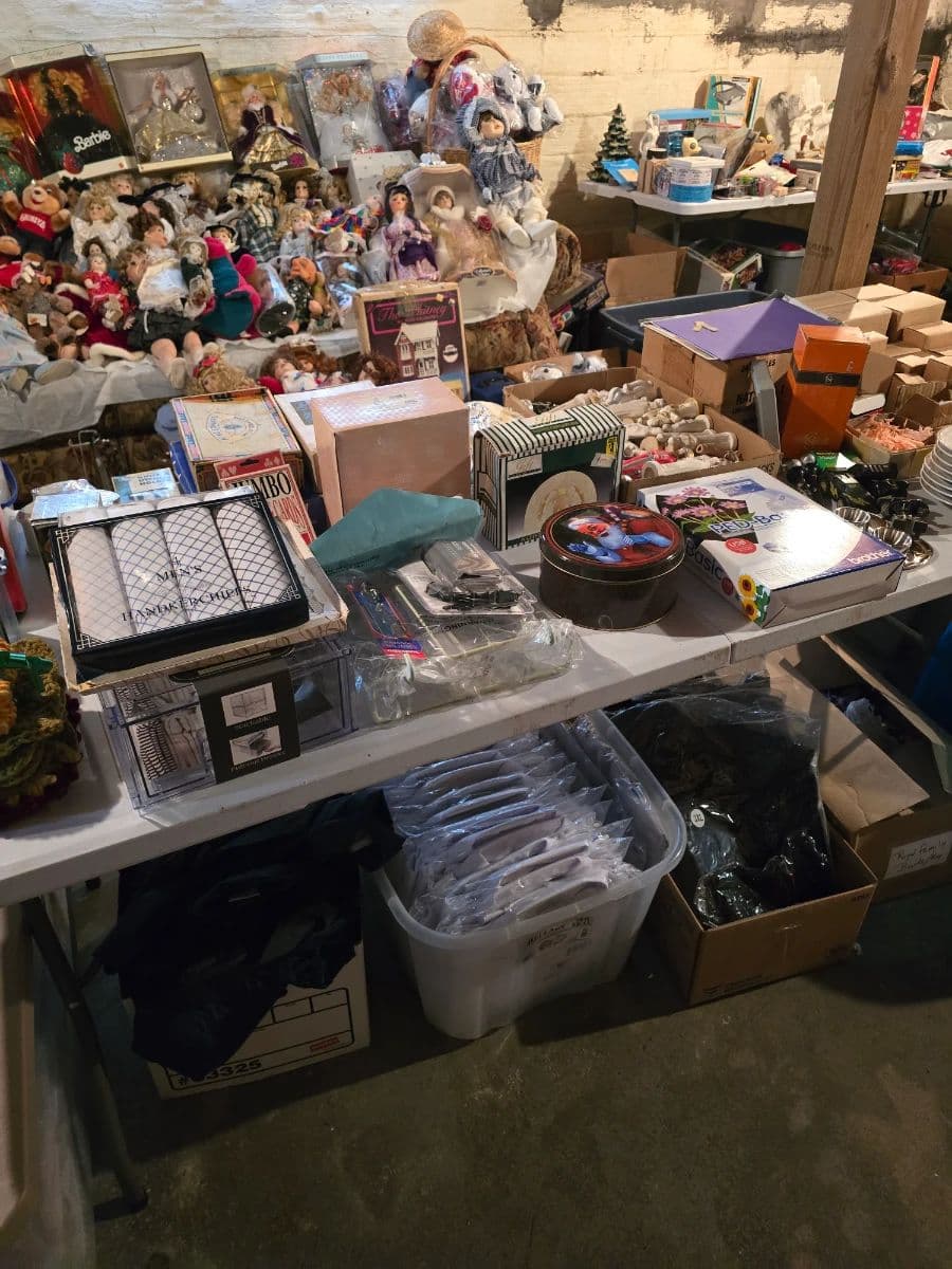 Pekin Estate Sale by There's No Place Like Home Estate Sales, LLC photo 6