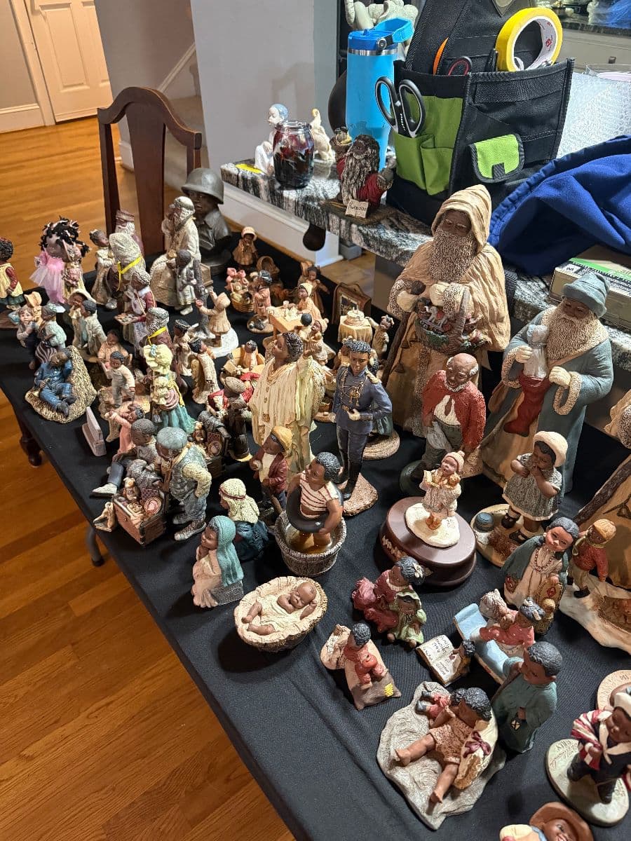 MID CENTURY and ENORMOUS FIGURINE COLLECTION photo 5