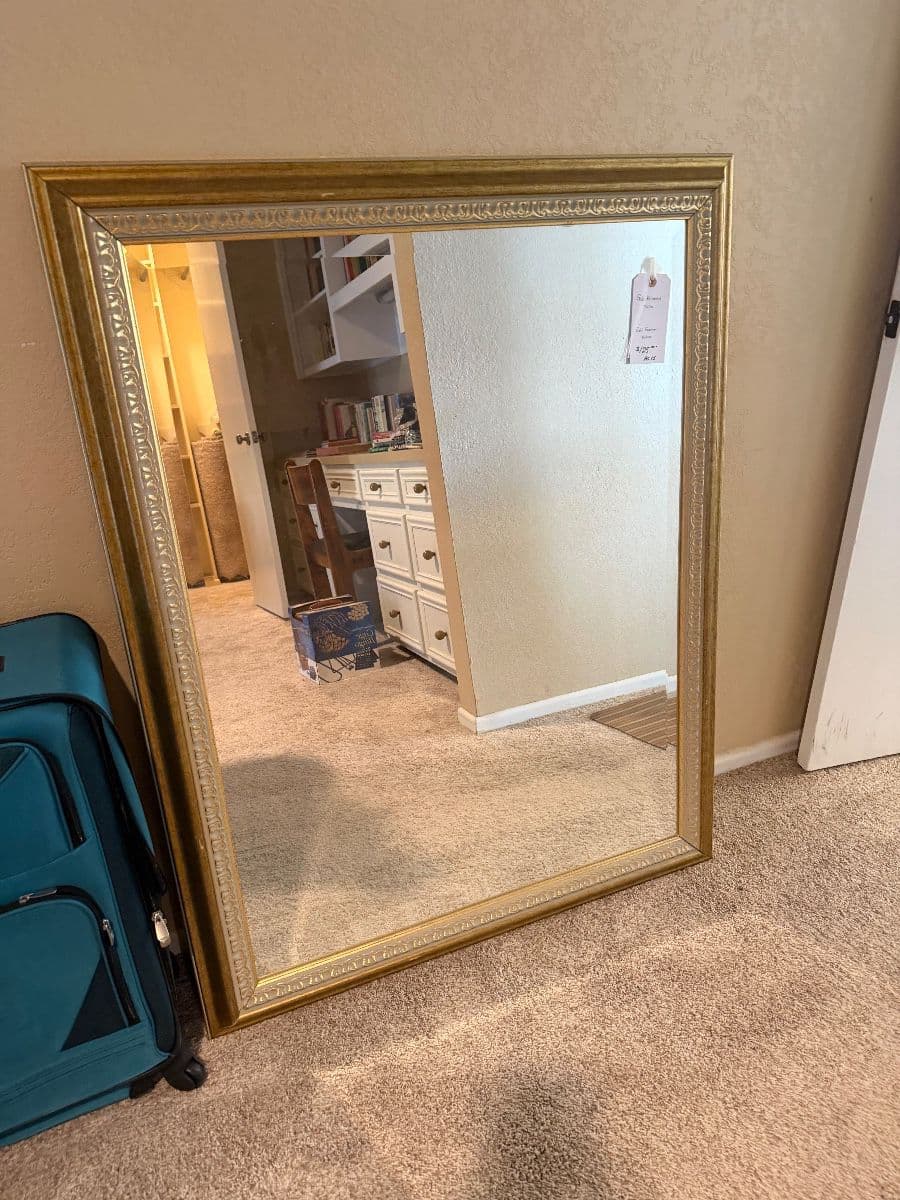 Lamar  Coat’s estate sales photo 12