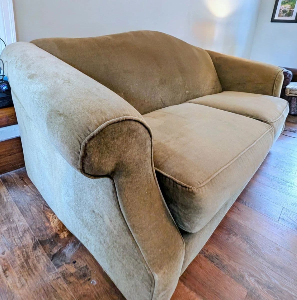 Vintage Elegance & Eclectic Estate Treasures photo 2