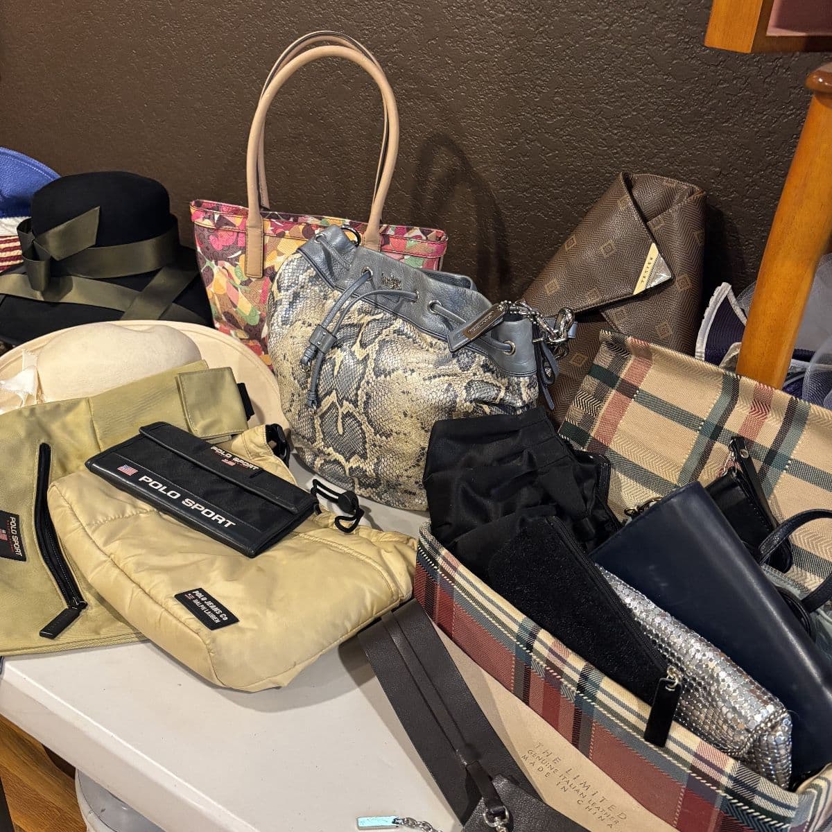 KISMET ESTATE SALES invites you to a shopper's dream! Decor, fashion and vintage galore! photo 6