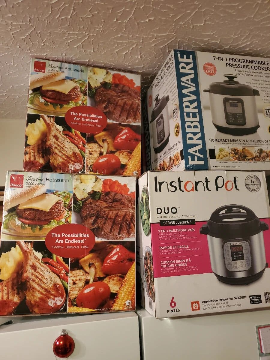 JC's House of Clutter - PACKED House, Lots of New in the Box, Resellers Delight photo 9