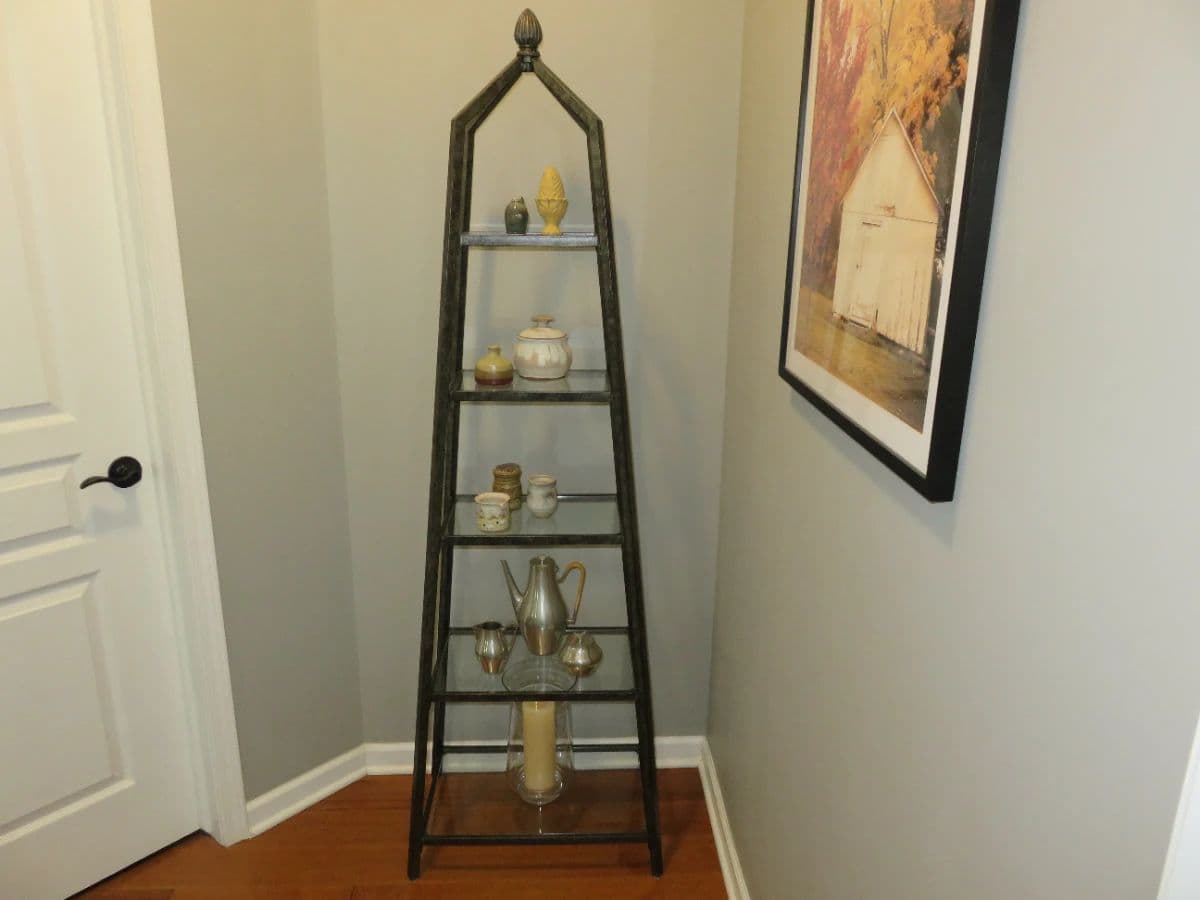 Immaculate Sale in Grand Reserve Del Webb photo 12
