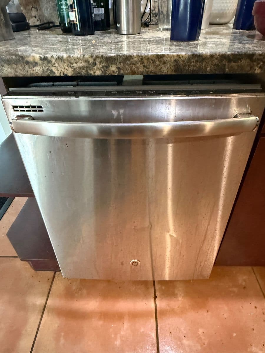 CROSSINGS - KENDALL - PLANTS, APPLIANCES photo 5
