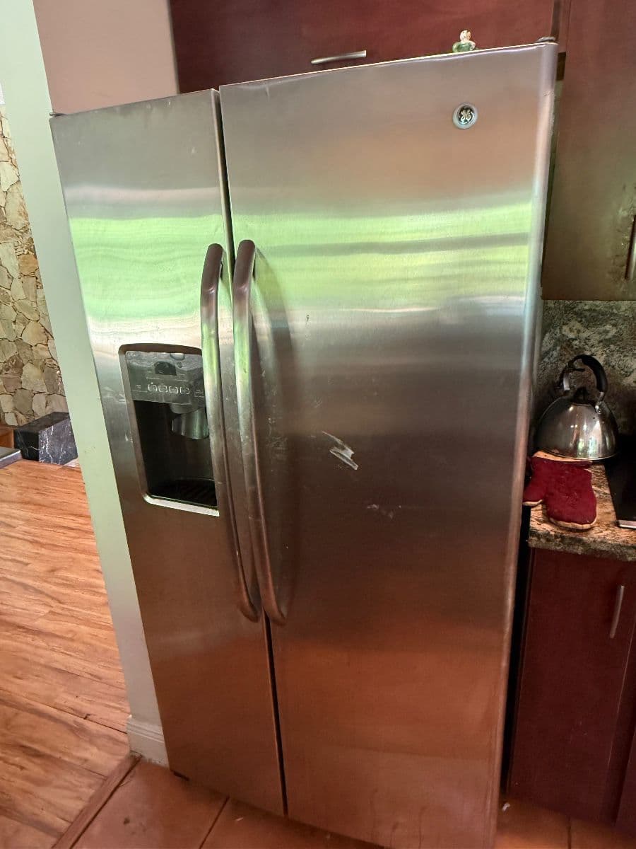 CROSSINGS - KENDALL - PLANTS, APPLIANCES photo 2