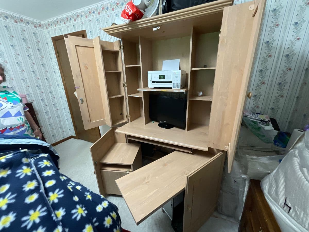 ESTATE MOVING SALE photo 1