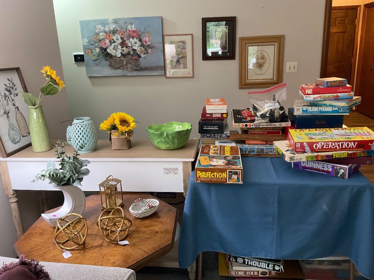 ESTATE MOVING SALE photo 8