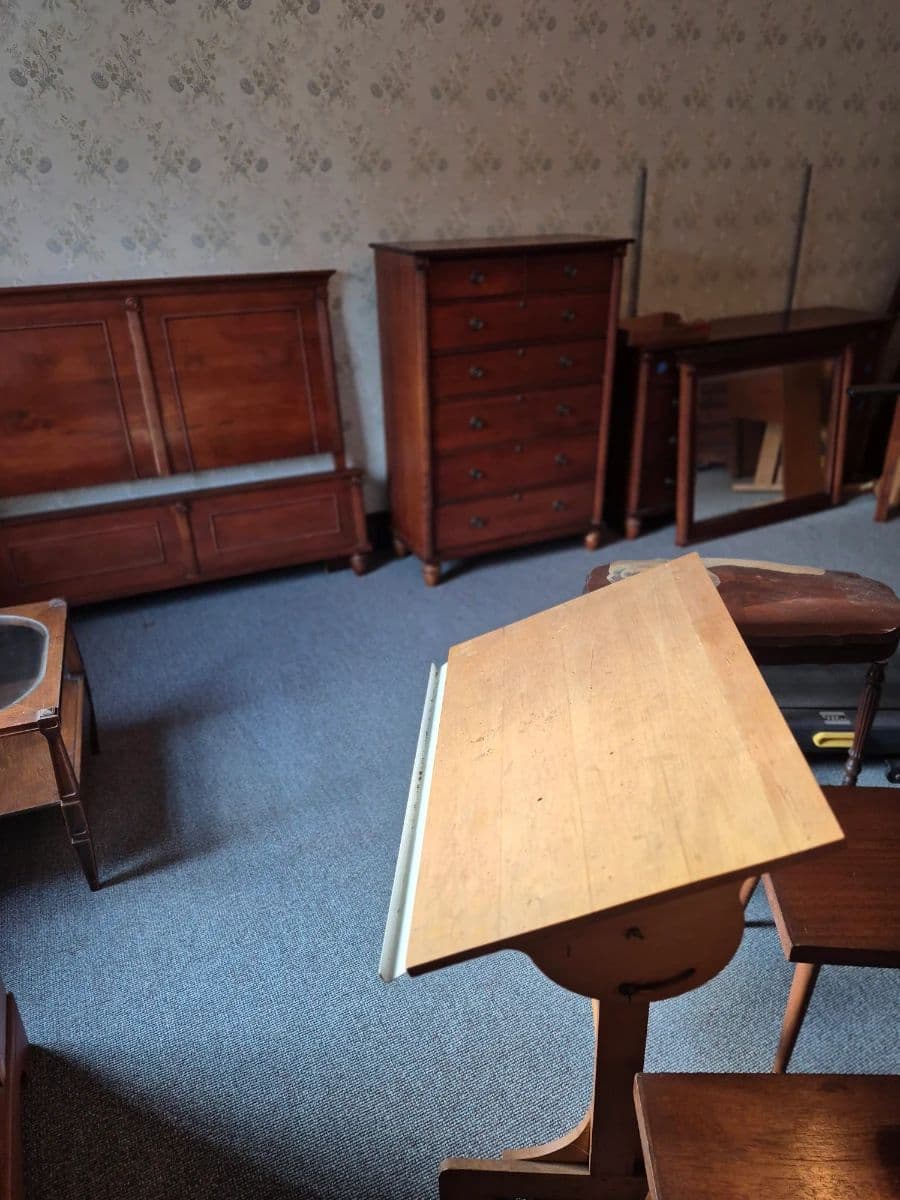 LARGE CHENANGO ST. ESTATE SALE 9/24 - 9/27 9-4 pm. photo 8