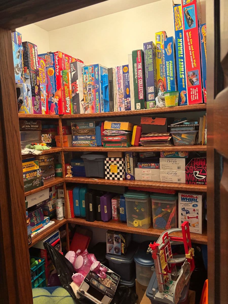 A1 Valparaiso Amazing Furniture Collectibles Toys Tools Decor photo 8