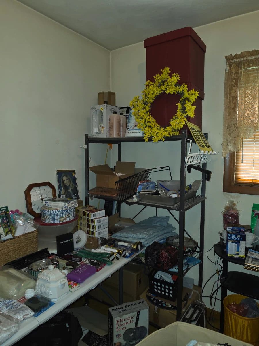 Estate sale on west 22nd st hosted by mel & tee's estate sales photo 8