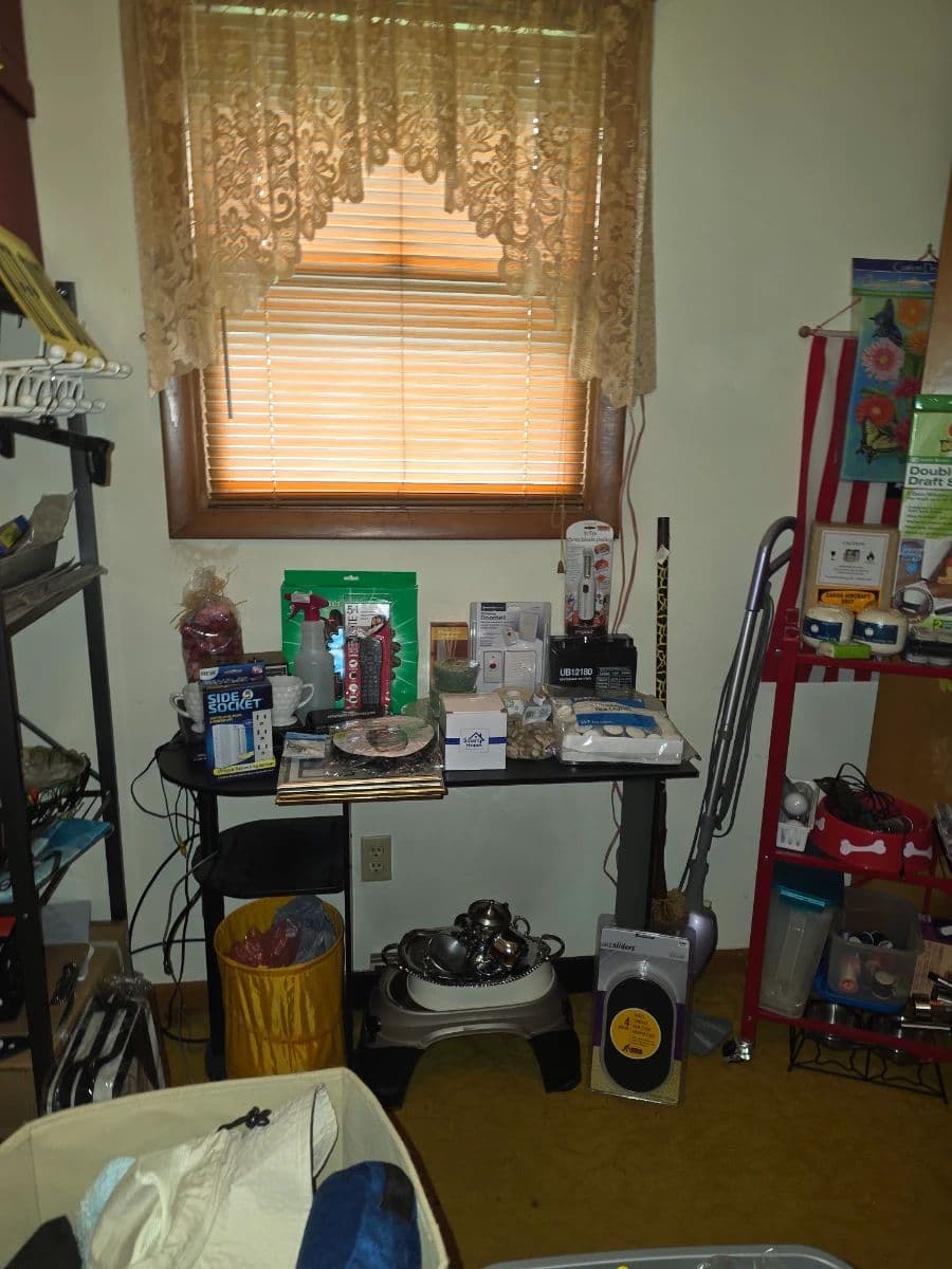 Estate sale on west 22nd st hosted by mel & tee's estate sales photo 9
