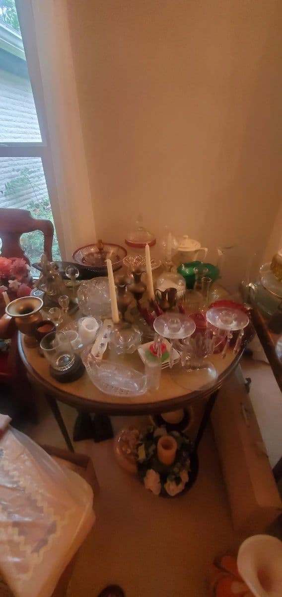 Every room is worth exploring! Beautiful Furniture, Antiques, Art, Crystal, Collectibles & tools photo 7
