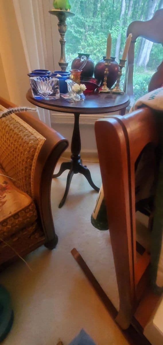Every room is worth exploring! Beautiful Furniture, Antiques, Art, Crystal, Collectibles & tools photo 10