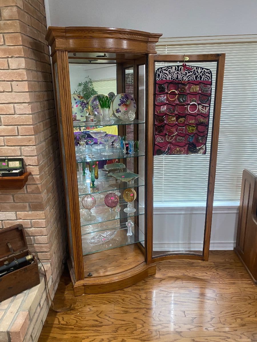 Elegant Waco Estate Sale | Mid-Century, Antiques, Fine Furnishings, Piano & Treasures photo 8