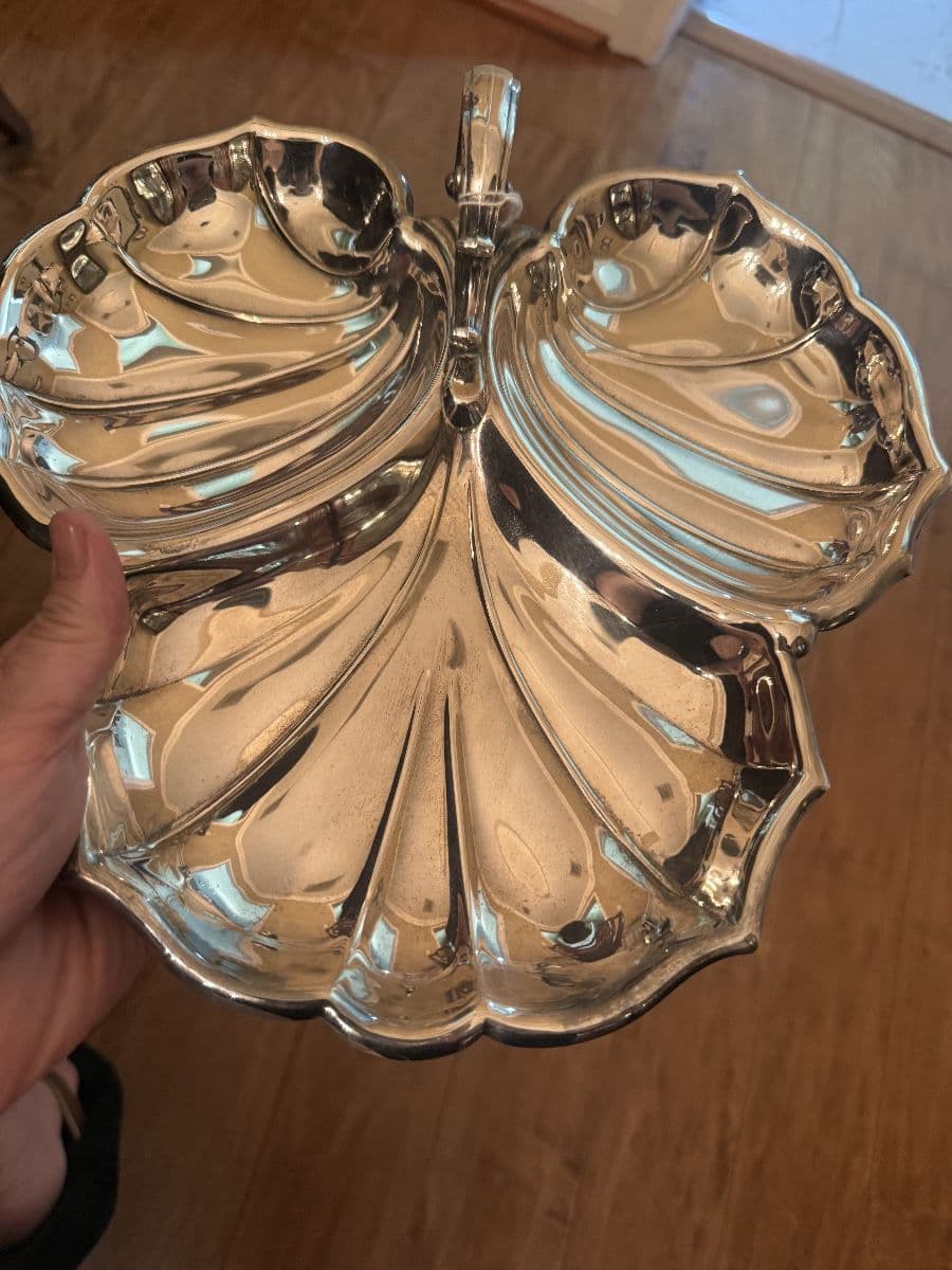 September Stunners Estate Sale photo 7
