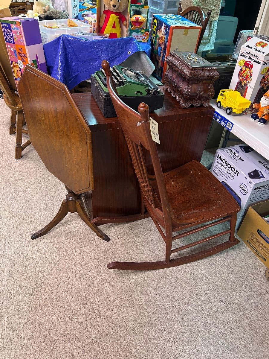New items, Toys, Clothing, Collectibles, PLUS MORE! photo 12