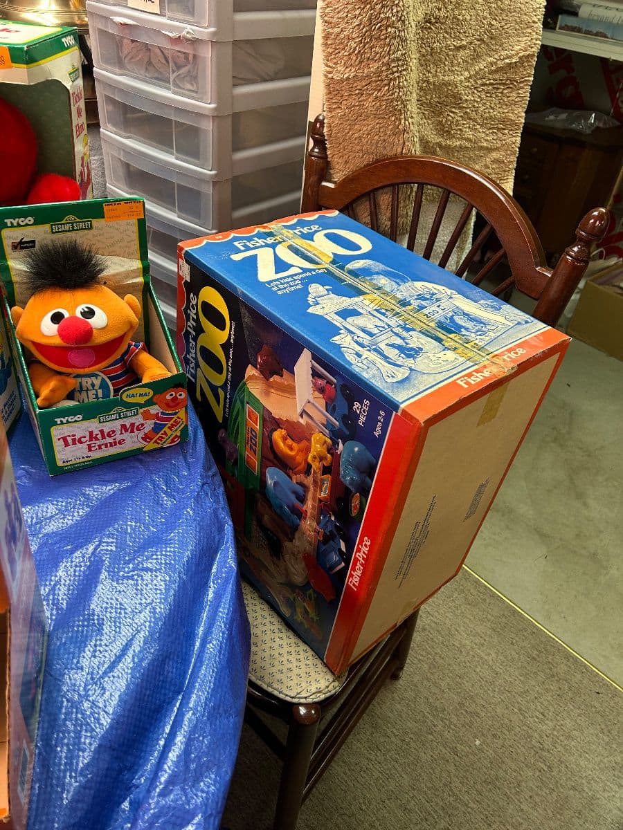 New items, Toys, Clothing, Collectibles, PLUS MORE! photo 5