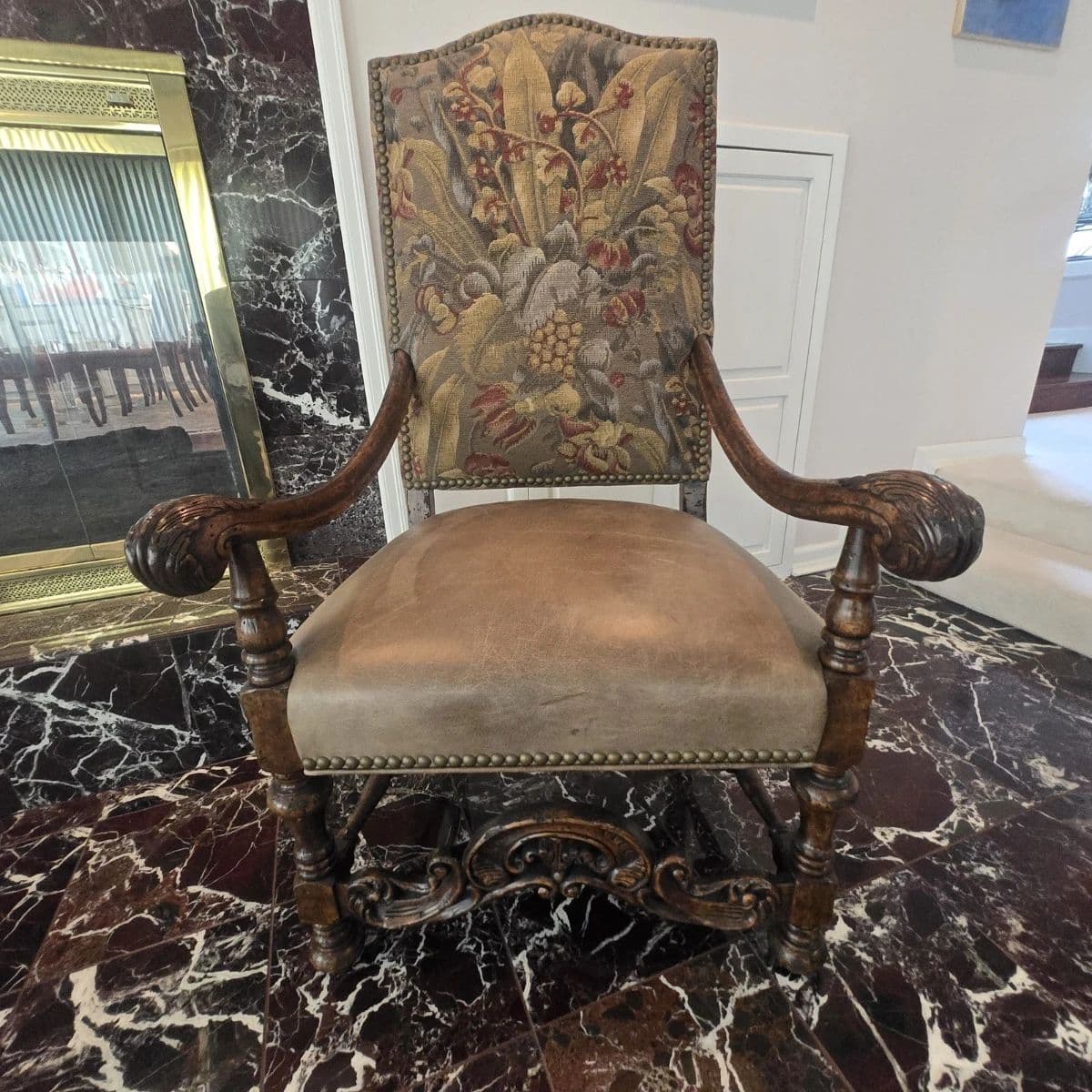 60 Years of Collecting Stunning items around the World. Tiffany, Glass, furniture photo 5