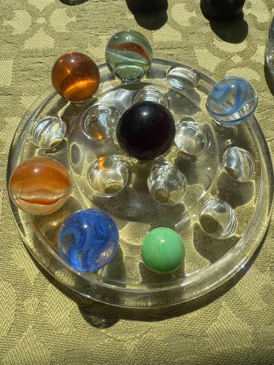 A Kaleidoscope of Curiosities in Piney Flats photo 5
