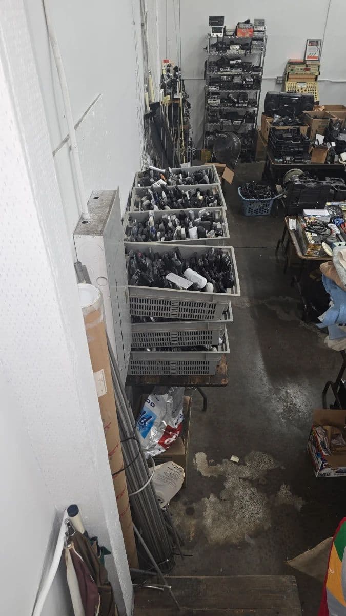 J House Ministries Electronics Estate Sale photo 8