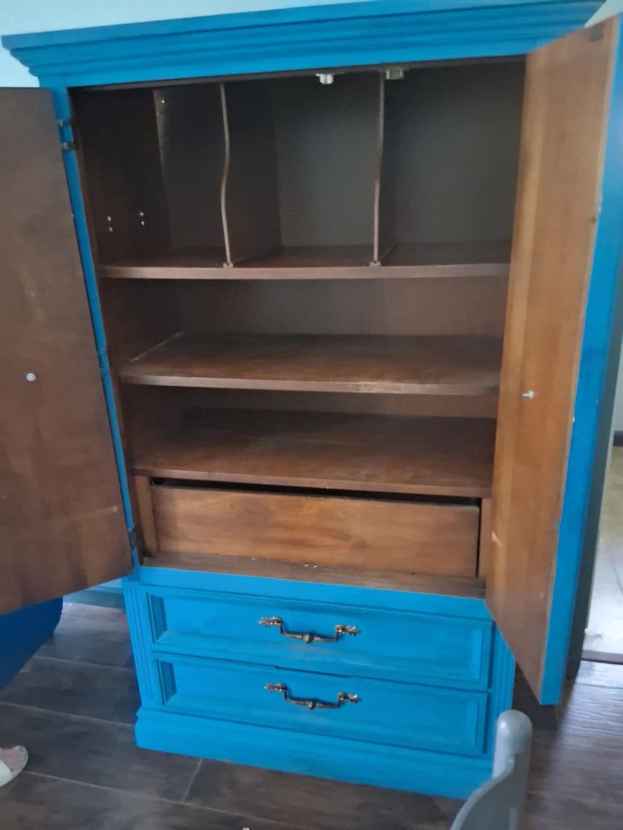 Estate Sales by J and J in Peoria photo 4