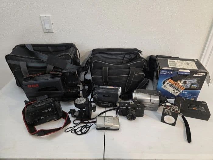 Estate and Collectibles Auction photo 9