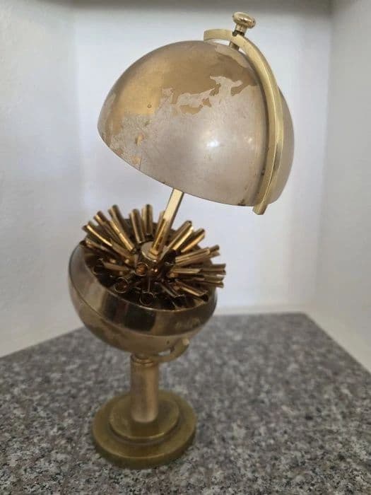 Estate and Collectibles Auction photo 11