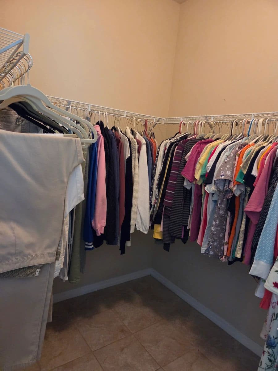 SUMMERTREE ESTATE SALE photo 11