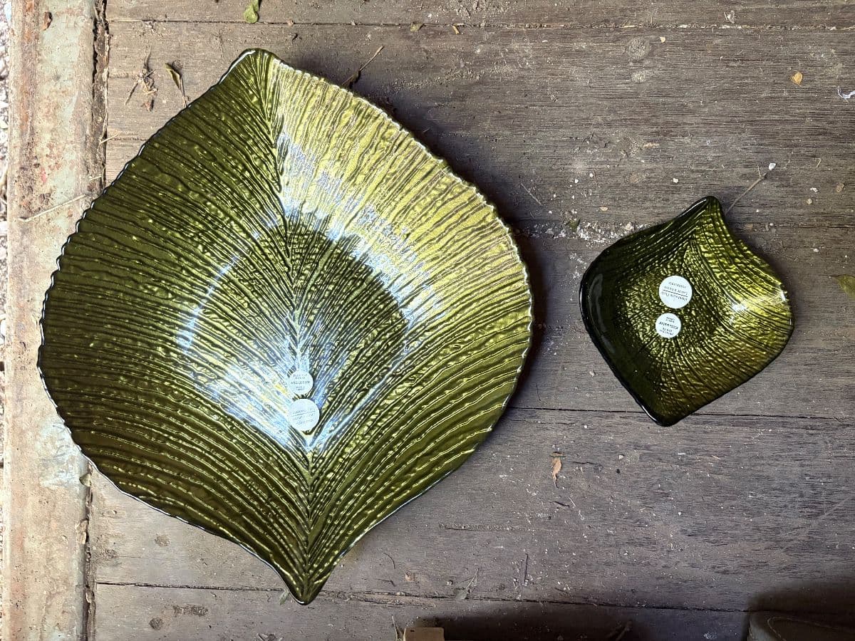 Country estate sale photo 8